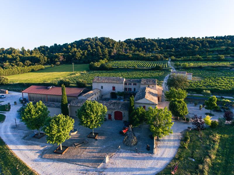 Treasure hunt at Domaine des Peyre in Robion