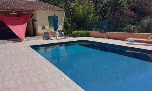 piscine et poolhouse