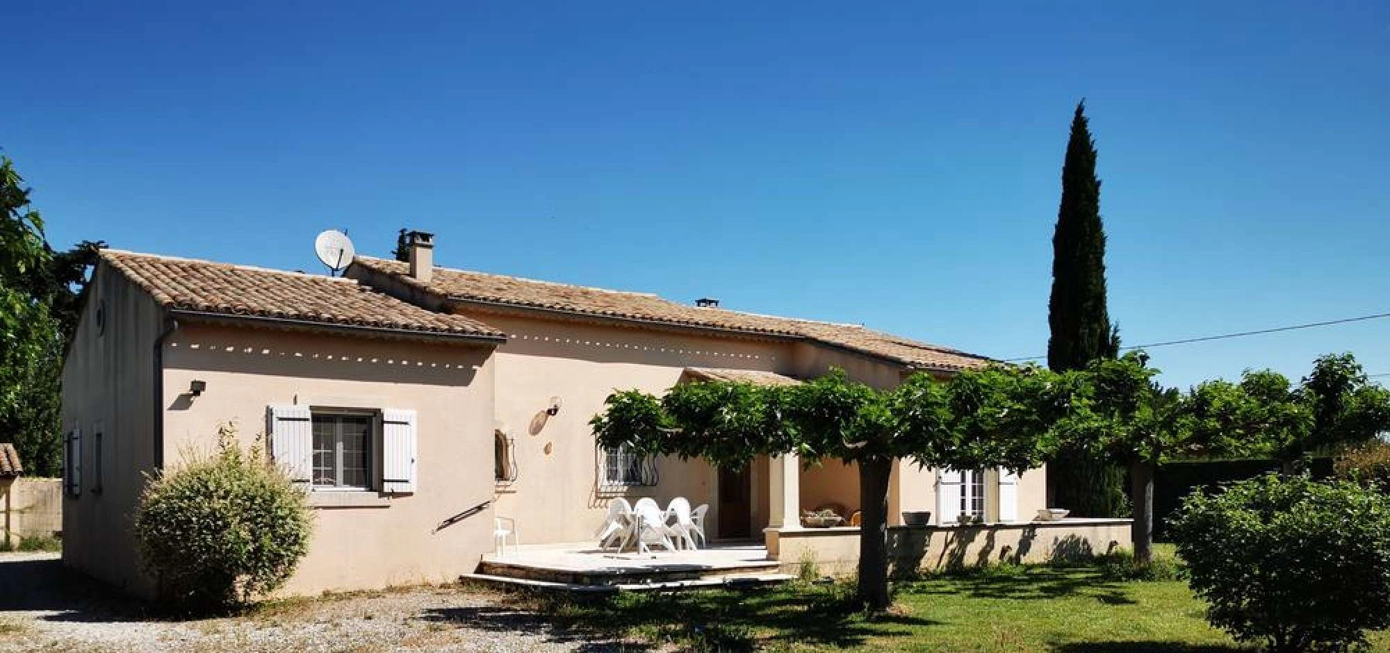 Spacious house at the gates of Luberon***