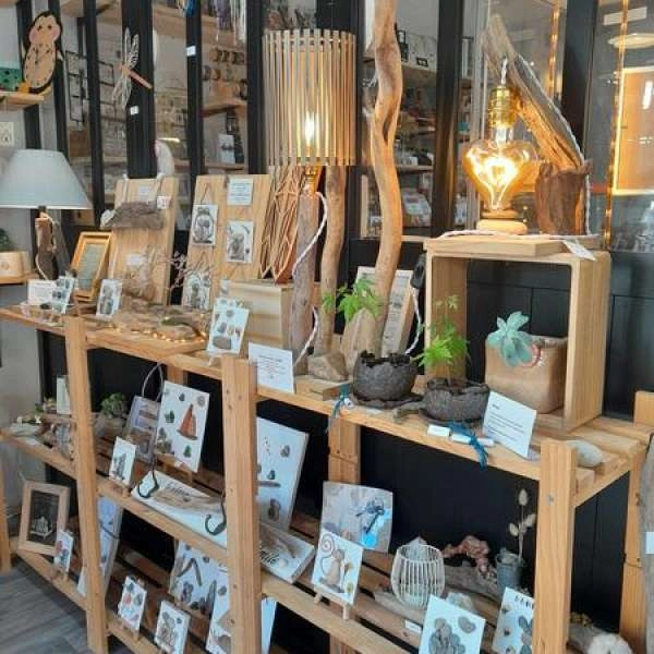 WooDS Life Atelier, handcrafted creations boutique