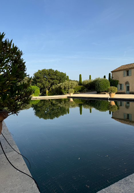 Reflection pool and gardens at Château Val Joanis in the Luberon