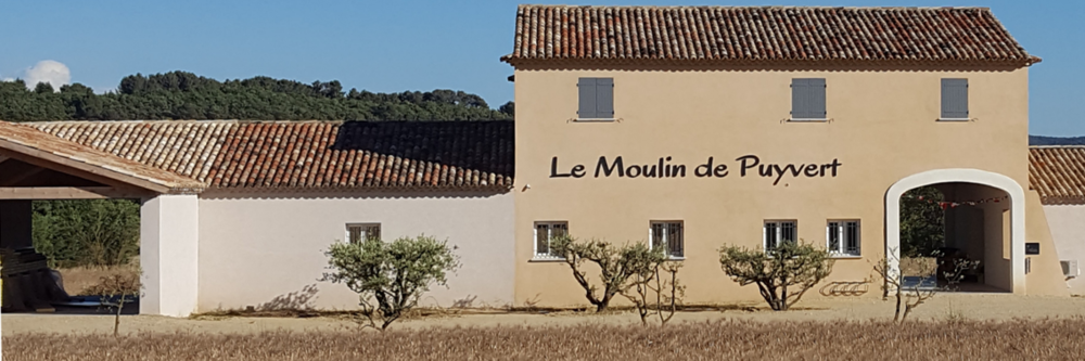 Olive oil mill and organic shop in Puyvert