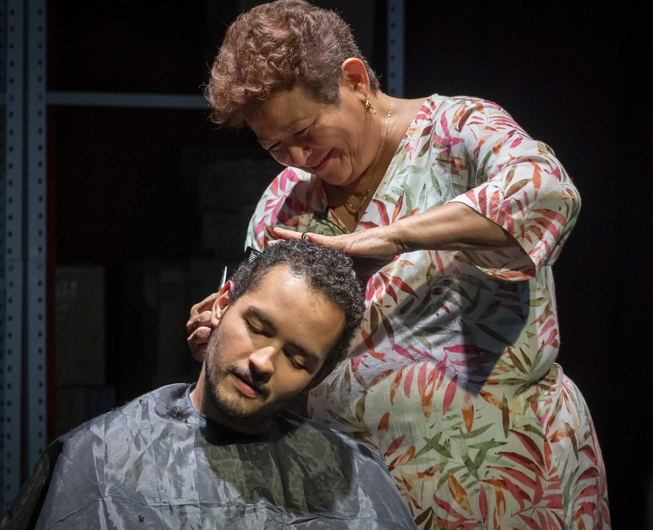 Image of the show Mi madre y el dinero with Anacarsis Ramos and Josefina Orlaineta