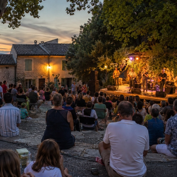 What to do in the Luberon in July: the best summer activities