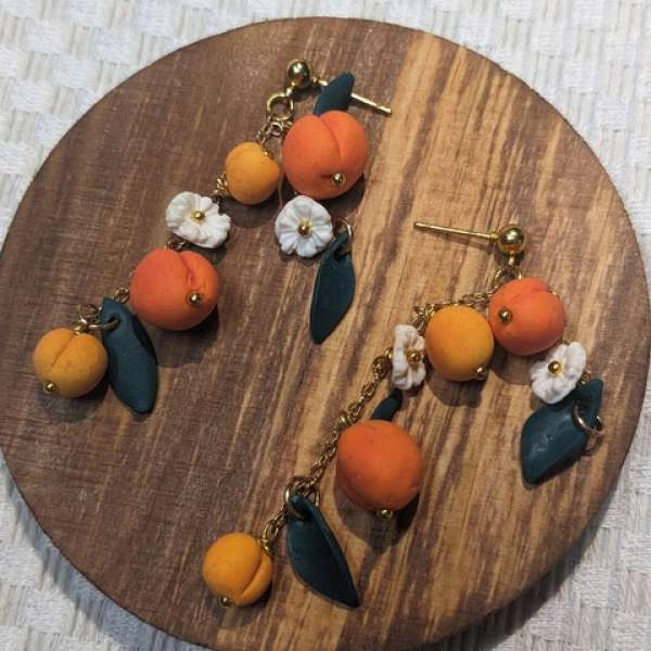 Fabriquer sa paire de boucles d'oreilles en fruits d'été - EN
