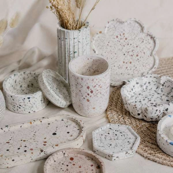 Fabriquer sa décoration en jesmonite - Atelier - EN