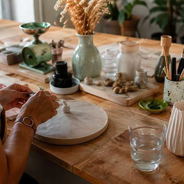 Summer creative workshops at Woods Life Atelier