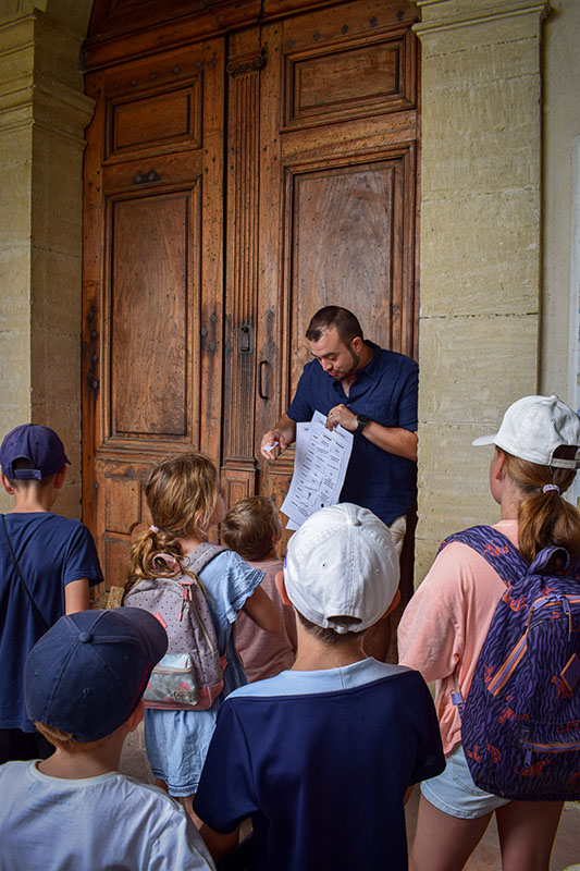 Lourmarin - The Curse of Lourmarin Playful tour The Curse of Lourmarin