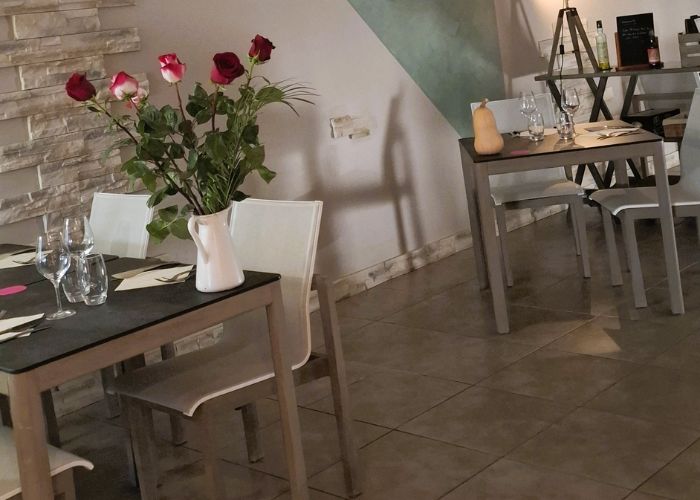 Food and wine pairing menu at L’Atelier L’Art des Mets