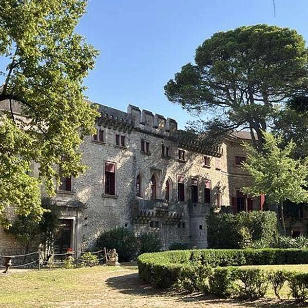 Guided and musical tour of Thézan Castle