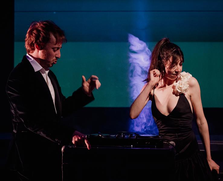 Short message service by Suzanne de Baecque and Joaquim Fossi at La Garance in Cavaillon