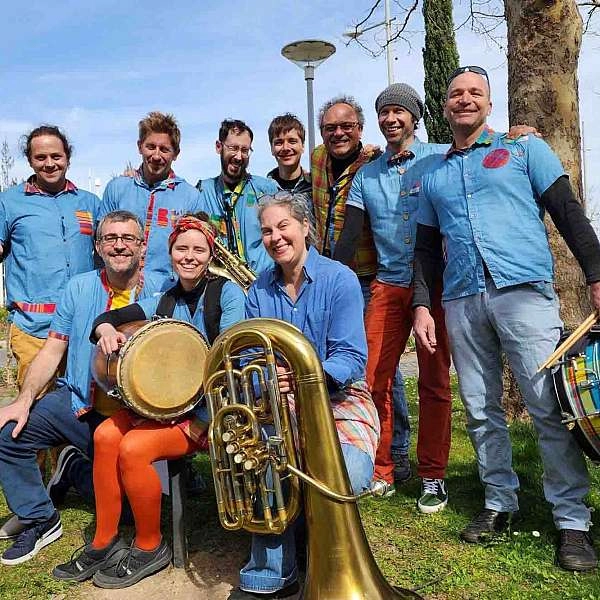 Concert by Brass Koulé in Lauris - Creole street band