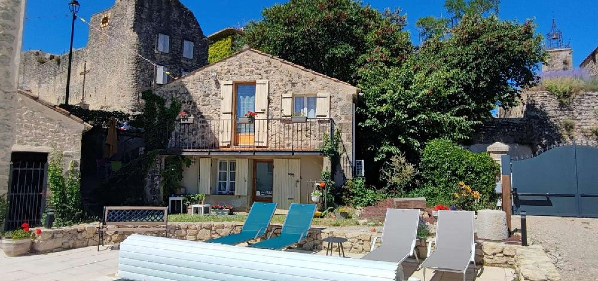 Charming holiday cottage in Grambois