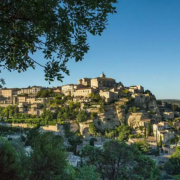 A motorhome area in the heart of Provence