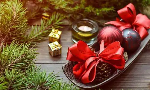 christmas-2945549_1920-monicore.jpg