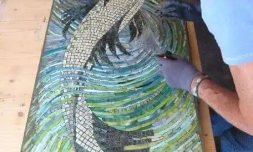 mosaïque en marbre et verre