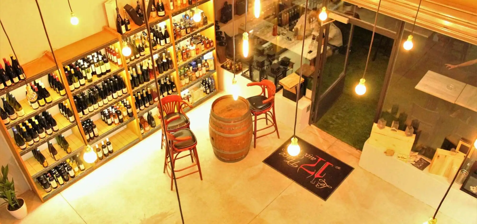 17 Place aux Vins