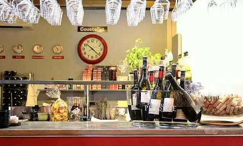 17 Place aux Vins
