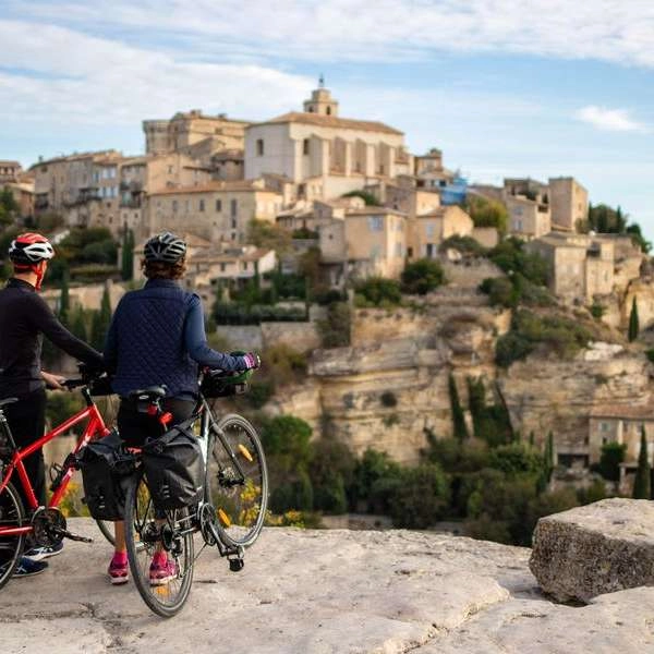 Gordes by Bike