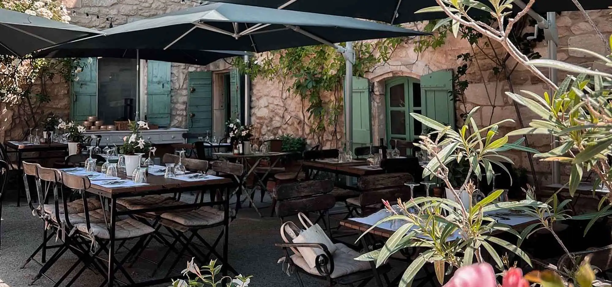 Le Petit Café des jeanne