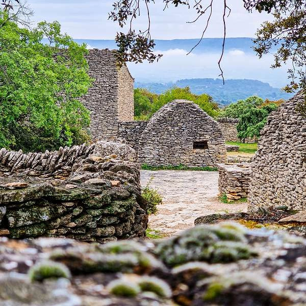 Unusual places in Destination Luberon