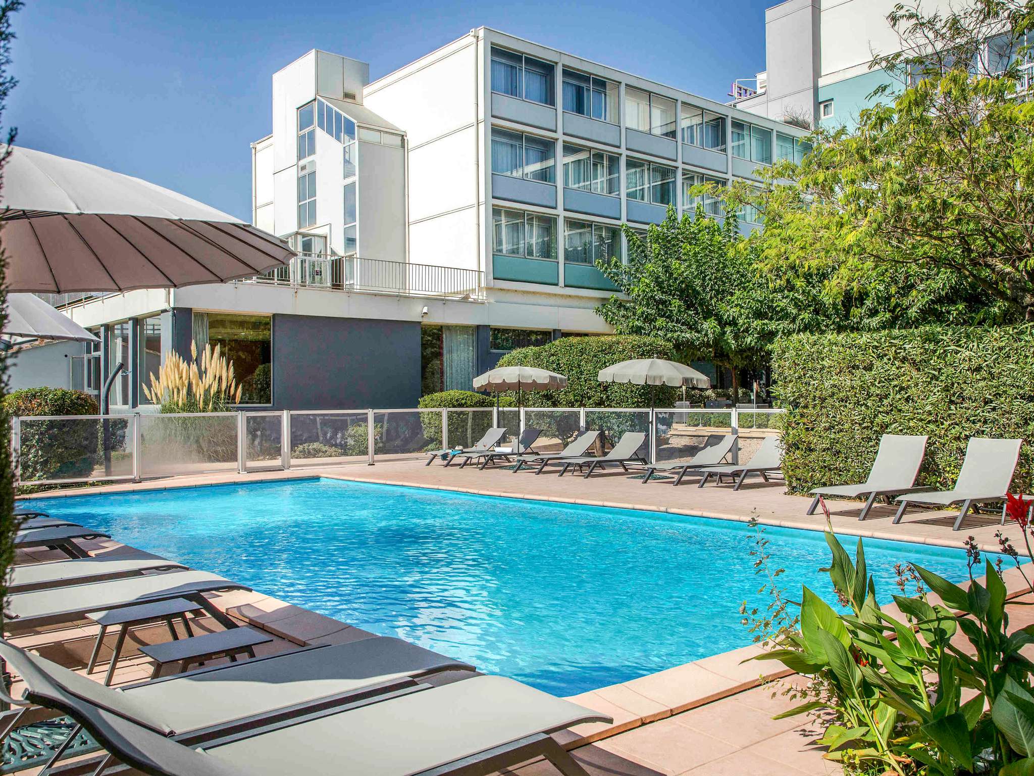 Ibis Cavaillon Luberon hotel 3-star Ibis hotel located in Cavaillon at the gateway to the Luberon